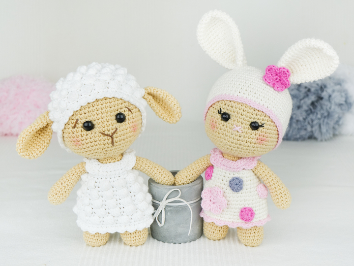 Lola der süße Hase aus der LittleFriends Collection - PDF Häkelanleitung