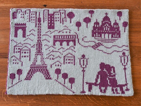 Double Knitting Pattern Placemat "Paris"