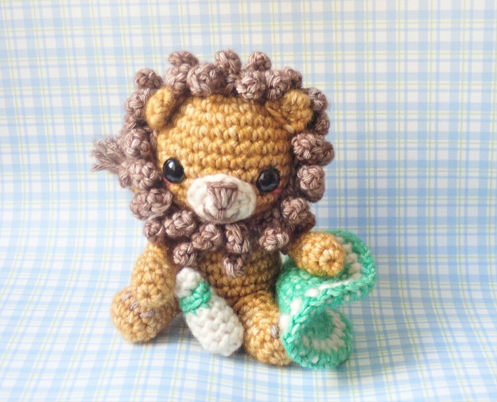 Baby Lion- Crochet Amigurumi Pattern