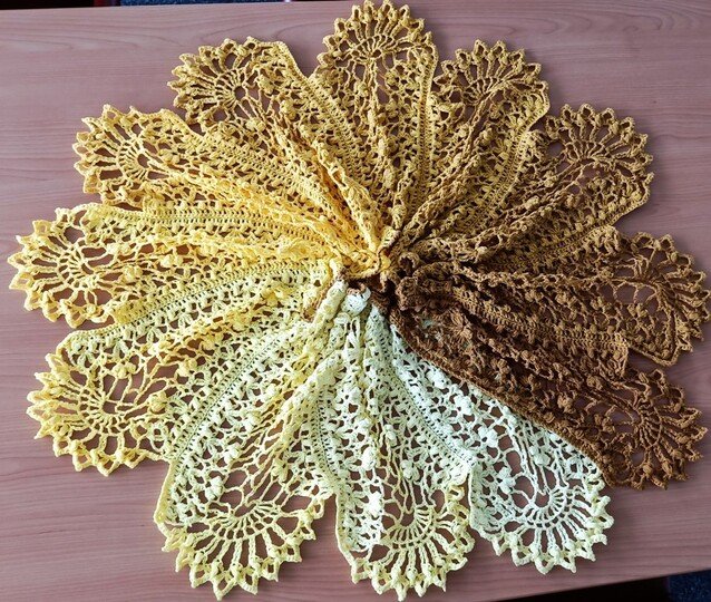 "Angola" romantisches Lacetuch oder Brauttuch Häkelanleitung