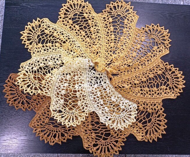 "Angola" romantisches Lacetuch oder Brauttuch Häkelanleitung