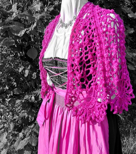 "Angola" romantisches Lacetuch oder Brauttuch Häkelanleitung