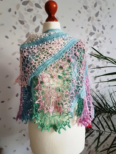 "Angola" romantisches Lacetuch oder Brauttuch Häkelanleitung