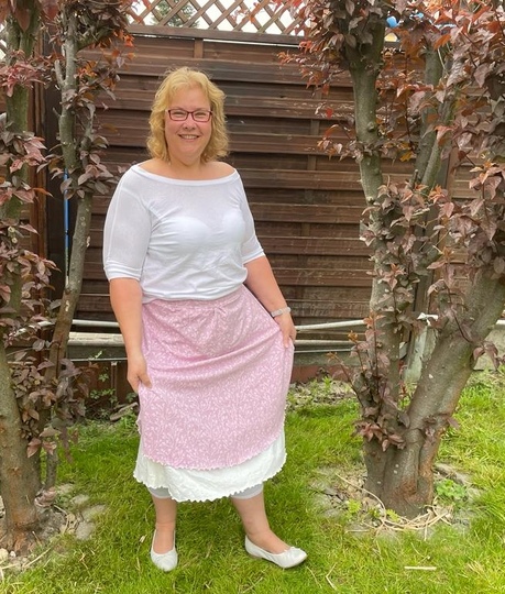 Schnittmuster Shirt, Rock & Kleid Damen Gr. 32 - 50