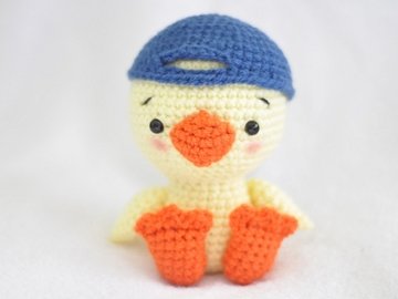 Crochet pattern Cute Duckling with Cap