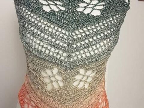 Häkelanleitung Dreiecktuch Zarter Frühling