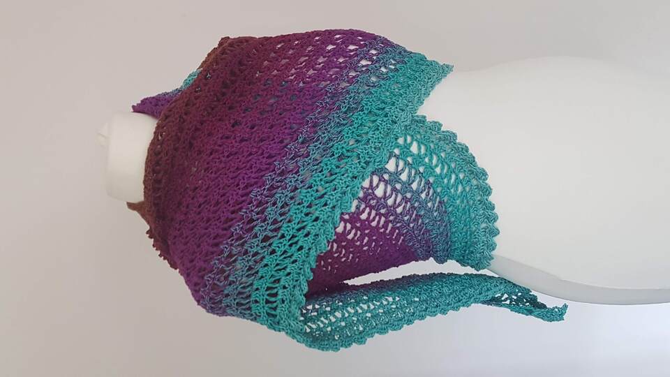 Häkelanleitung flaches Dreiecktuch Super Easy