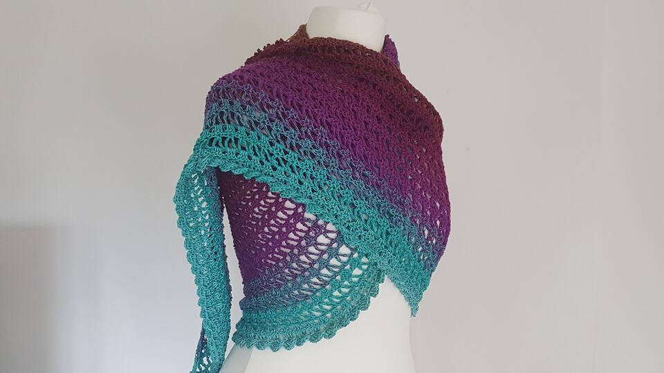 Häkelanleitung flaches Dreiecktuch Super Easy