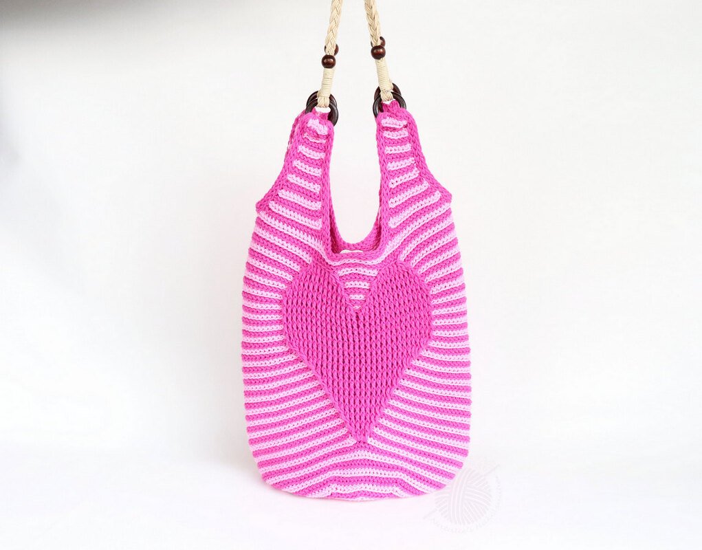 Einkaufs- &amp; Strandtasche "L' Amour" (Gr. 45 x 36 cm; Reliefmuster)