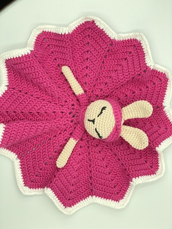 Crochet pattern for comforter / cuddly bunny