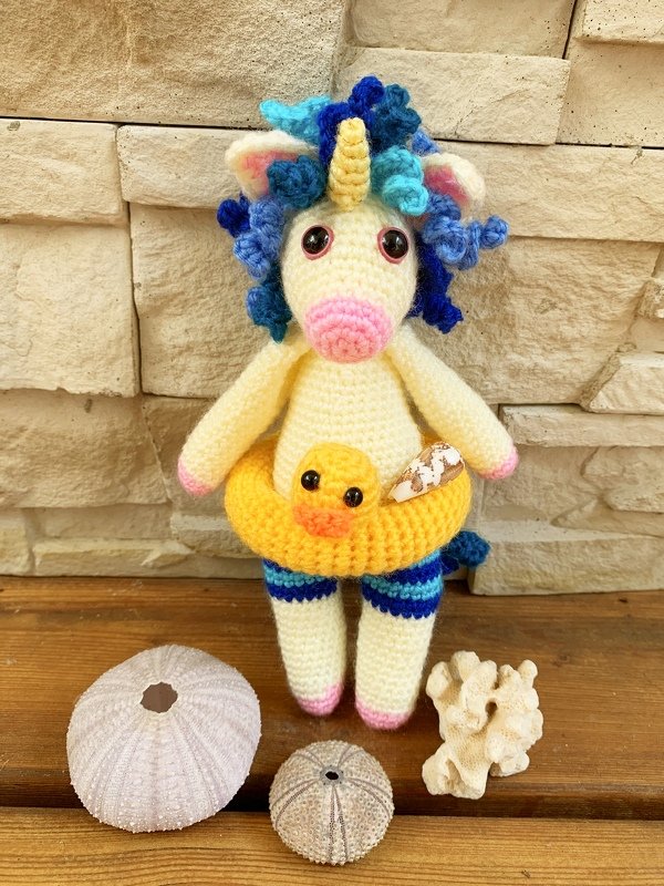 Pattern Amigurumi Unicorn Emil at the beach - Image 3