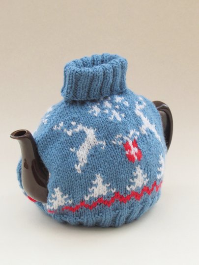 Scandi Christmas Jumper Tea Cosy Knitting Pattern