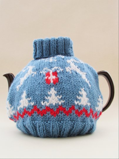 Scandi Christmas Jumper Tea Cosy Knitting Pattern