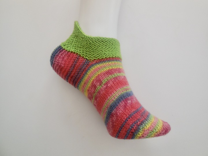 Sneakers mit erhöhtem hinteren Rand - Strickanleitung