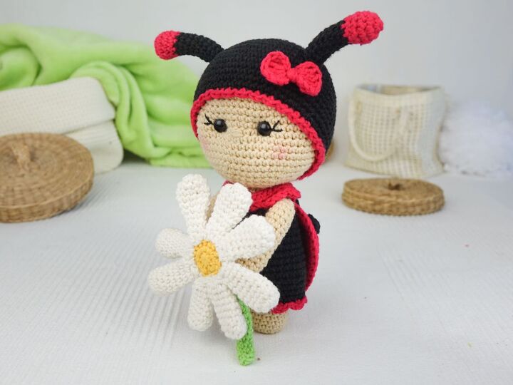 Marienkäfer Mary aus der Little Friends Kollektion - PDF Anleitung