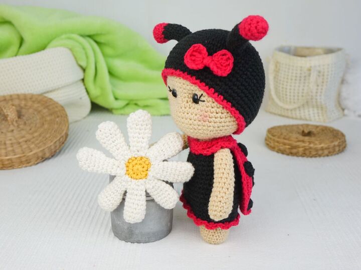 Marienkäfer Mary aus der Little Friends Kollektion - PDF Anleitung