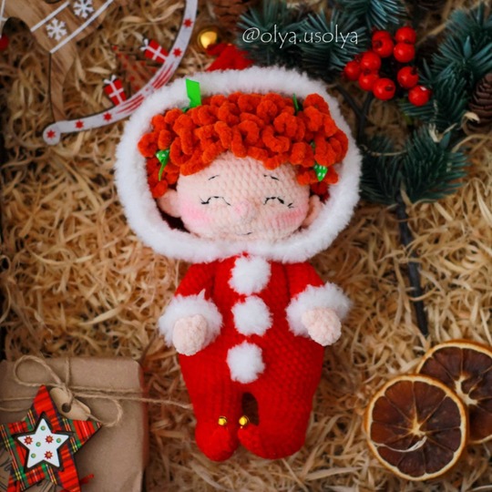 Christmas Elf Crochet Pattern - Amigurumi Christmas Doll PDF