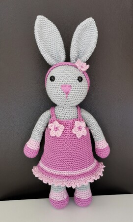 Rosalie Rabbit - Crochet Pattern