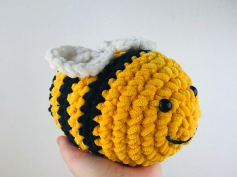 Häkelanleitung dicke Biene Amigurumi
