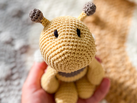 Crochet Pattern Bee