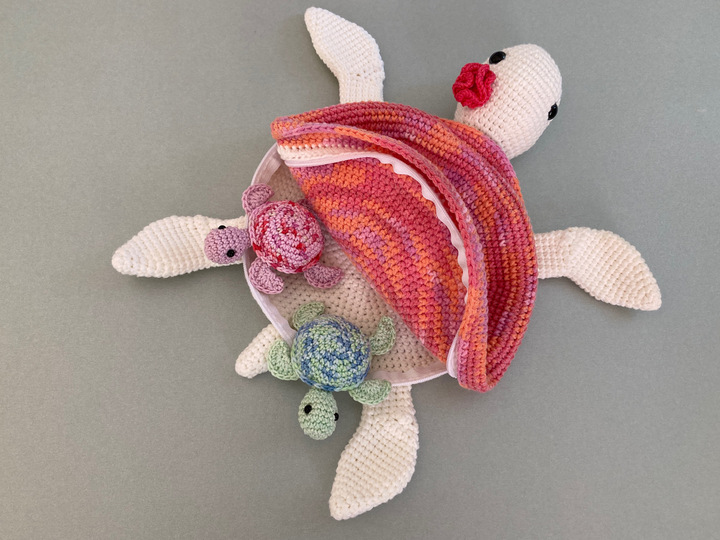 Häkelanleitung Wasserschildkröte Shelly und Babyschildkröte