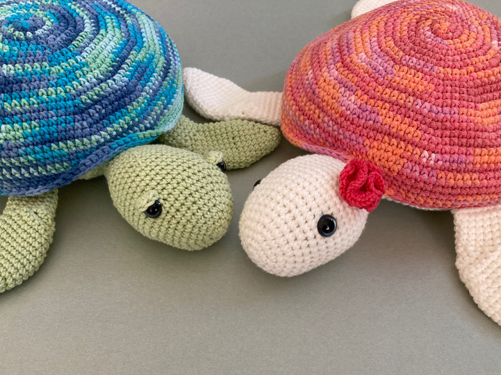 Häkelanleitung Wasserschildkröte Shelly und Babyschildkröte