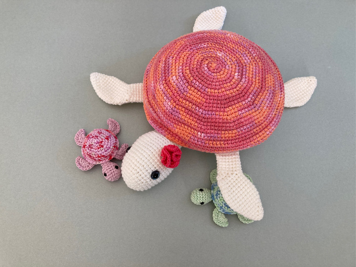 Häkelanleitung Wasserschildkröte Shelly und Babyschildkröte