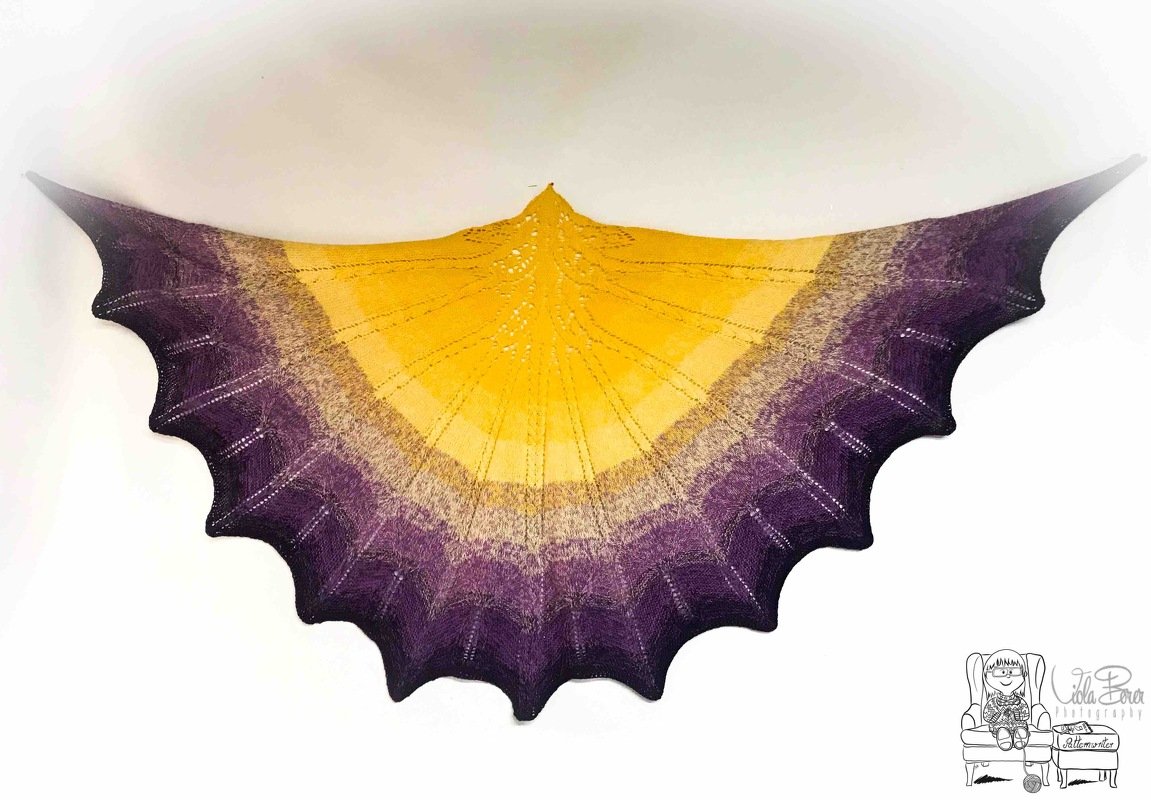 Anleitung Halbrundtuch Viola gestrickt