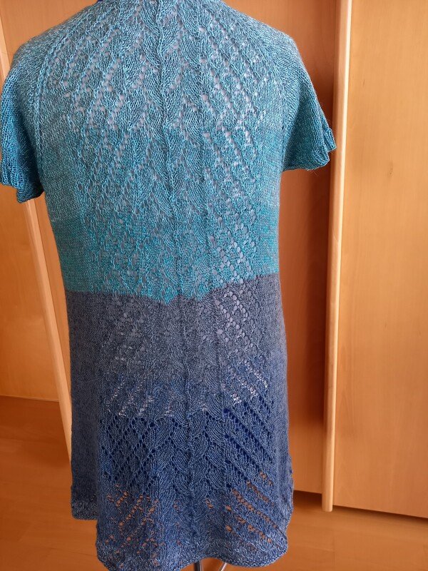 Anleitung RVO-Ajour-Pulli "Trischen" mit V-Ausschnitt, Größe S-XXXXL - Bild 6