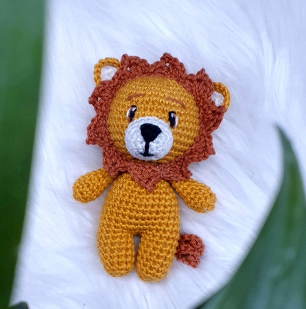 Crochet Pattern little lion