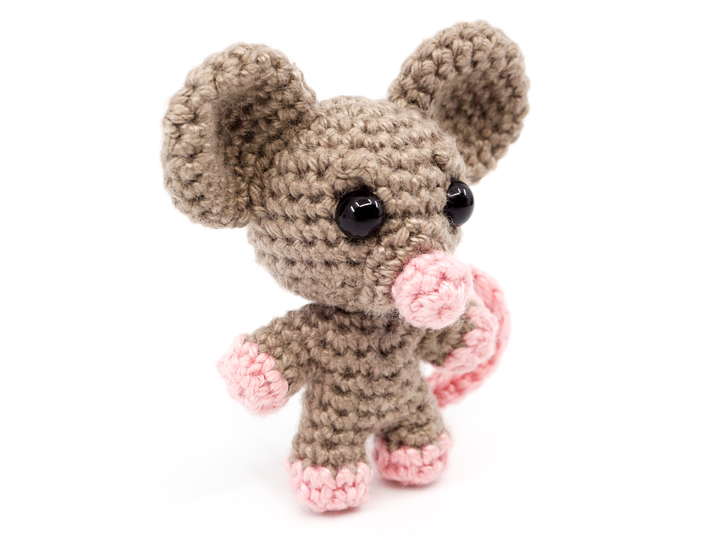 Amigurumi Mini Noso Mouse Crochet Pattern