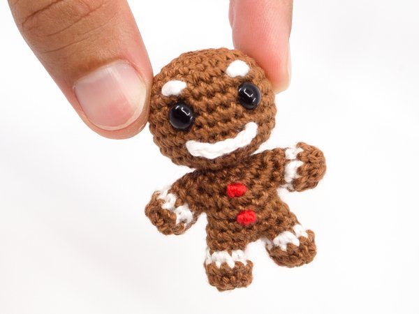 Amigurumi Mini Noso Gingerbread Man Crochet Pattern