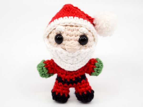 Amigurumi Mini Noso Santa Claus Crochet Pattern