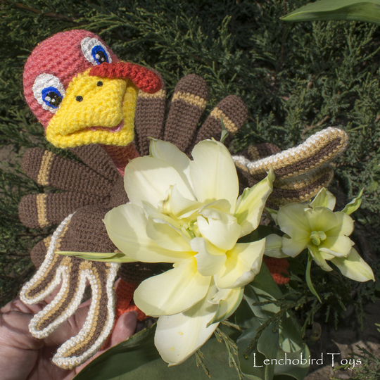 Amigurumi pattern for the crochet turkey
