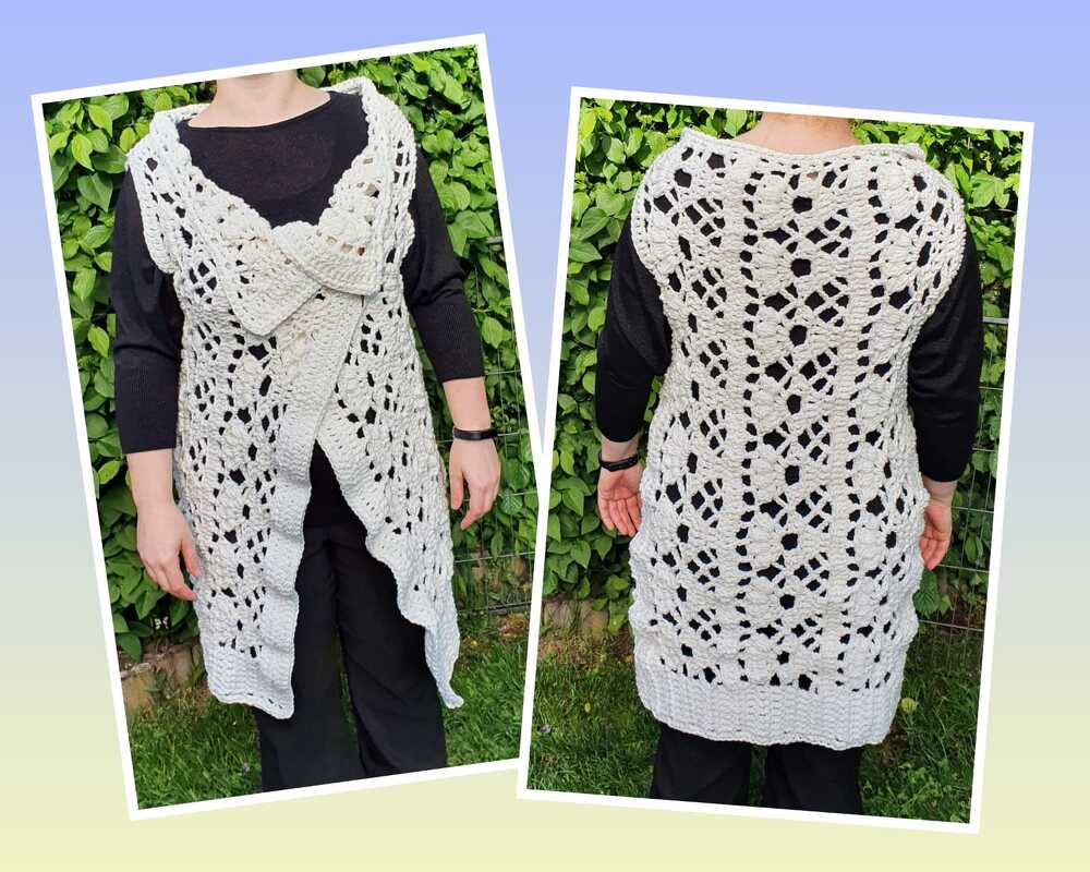 Gehäkelte lange ärmellose Damenweste in Creme, Vorder- und Rückansicht