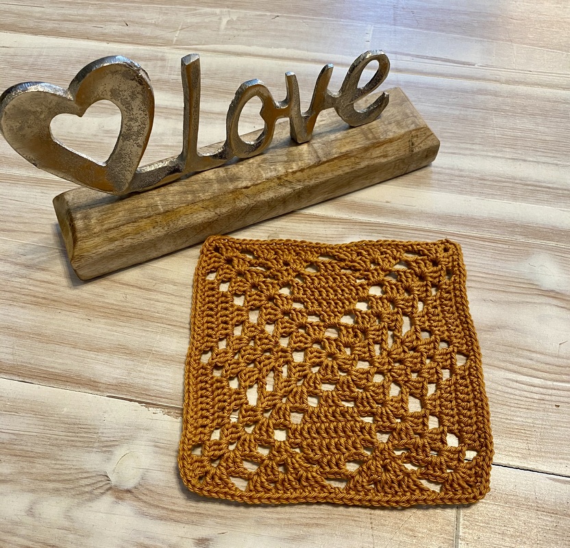 Häkelanleitung für schönes "Diamantenzauber" Deckchen, Mitteldecke - Bild 5