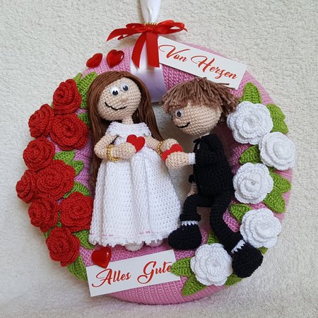Crochet Pattern / Amigurumi / Just Married, Door Wreath