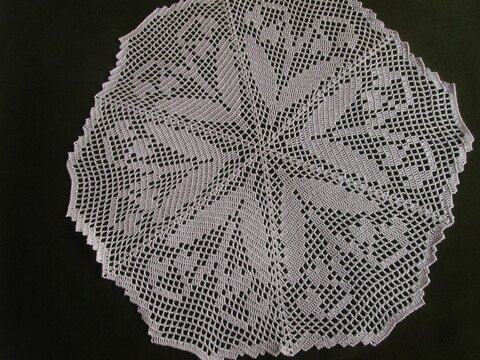 Anleitung - Häkel - Deckchen " MAIGLÖCKCHEN"