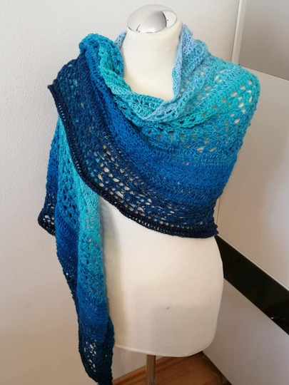 Simsalabim flaches Dreieckstuch Häkelanleitung