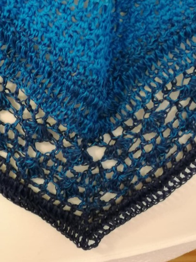 Simsalabim flaches Dreieckstuch Häkelanleitung