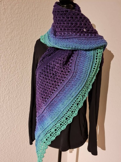 Simsalabim flaches Dreieckstuch Häkelanleitung