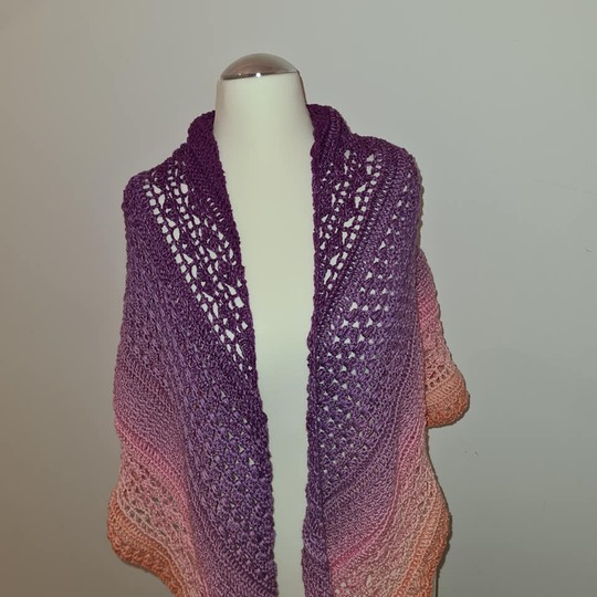 Simsalabim flaches Dreieckstuch Häkelanleitung