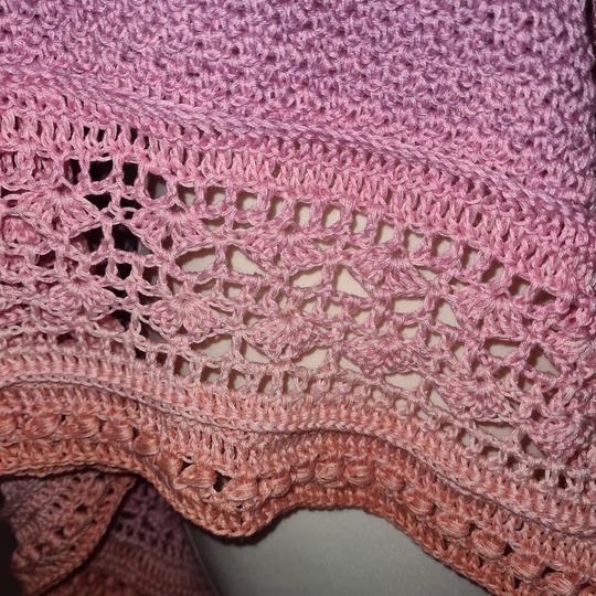 Simsalabim flaches Dreieckstuch Häkelanleitung