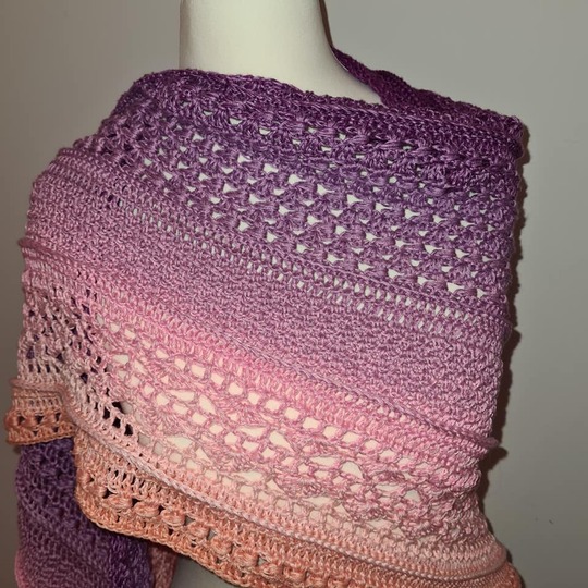 Simsalabim flaches Dreieckstuch Häkelanleitung