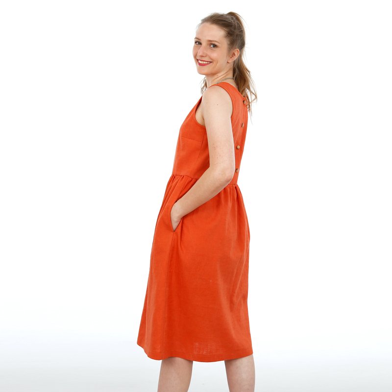 FRAU ADELE • Trägerkleid mit Knopfleiste im Rückenteil, e-book - Bild 4