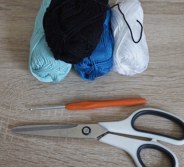 Amigurumi Häkelanleitung für das liebe Kuschelmonster Barney!