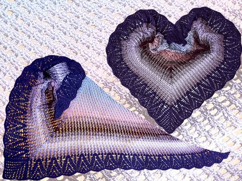 Häkelanleitung großes luftiges Dreieckstuch Rosana