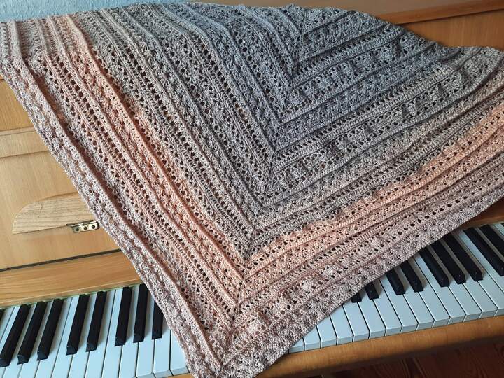 Tuch Naomi häkeln Dreieckstuch