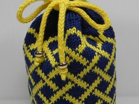 Geschenkbeutel Keltisches Muster Strickanleitung