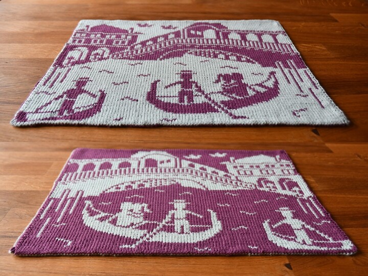 Double Knitting Pattern Placemat "Venetia"